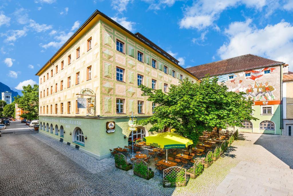 Brauereigasthof/Hotel Buergerbraeu Bad Reichenhall Bagian luar foto